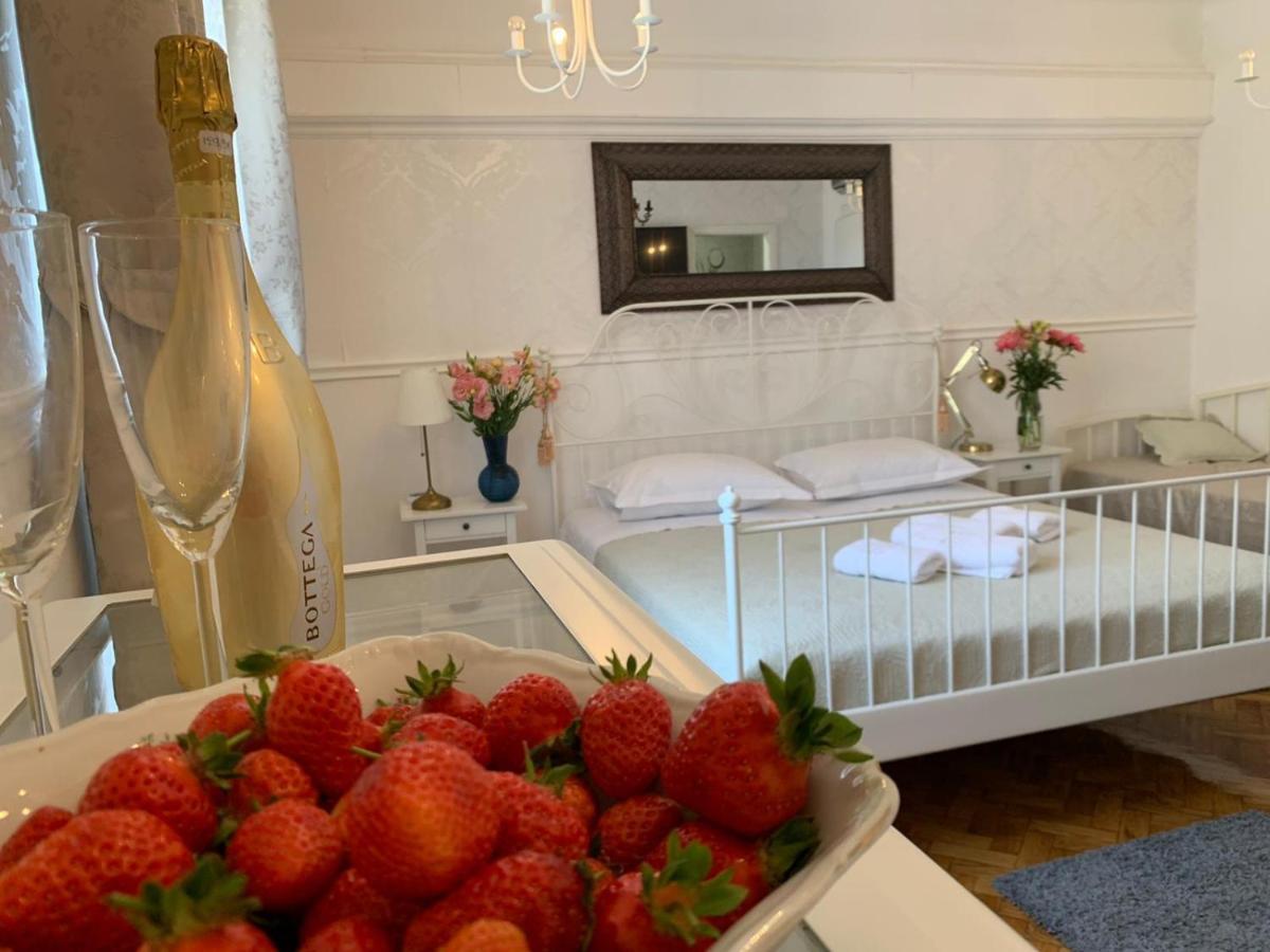 Mama'S And Papa'S Luxury Rooms Split Eksteriør billede